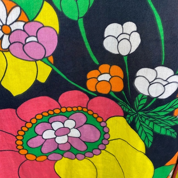 Dodo Bar Or Groovy Colorful Floral Cotton Pants
Boho Hippie Disco resortwear - Picture 15 of 16